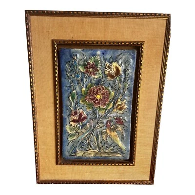 GRANDE AZULEJO POLICROMADO MOLDADO QAJAR FLORES E PÁSSAROS ARTE DE PAREDE DECORAÇÃO PARA CASA - Imagem 1 de 4
