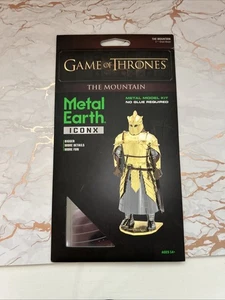 Metal Earth Premium Series The Dark Knight Steel Model Kit - Picture 1 of 2