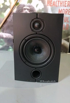 Altavoz único activo profesional Wharfedale Diamond 8.1  Foto 1 de 4