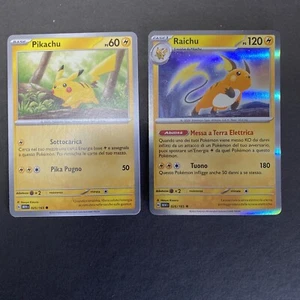 Set Nuovo Pikachu Raichu 025/026/165 Rara Holo Foil in Italiano POKEMON 151 MEW - Picture 1 of 3