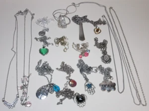 LOT OF SILVER TONE NECKLACE / PENDANTS VINTAGE TO NOW #51 - Picture 1 of 11