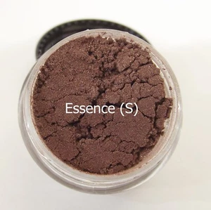 Pretty Girl Loose Mineral Eye Shadow: Essence (s) - Imagen 1 de 1