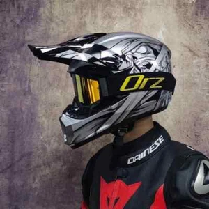 New Off-road Motorcycle Helmets Bicycle Downhill Mountain Bike Motocross Helmets - Picture 1 of 18