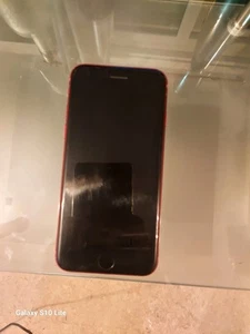 iphone 8 Product RED 64 go with charger - Photo 1 sur 9