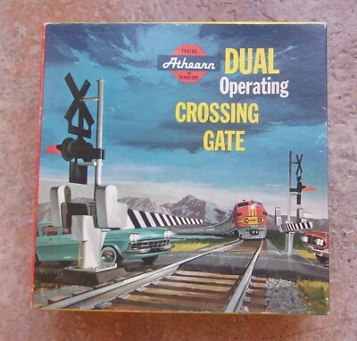 Vintage Athearn Dual Operative Railroad Crossing Gates 3150 Original Box Only - Image 1 of 4