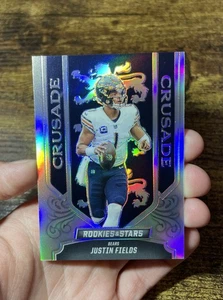 2023 Panini Rookies & Stars Justin Fields Crusade Silver #CR-6 - Bears/Jets - Bild 1 von 12