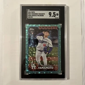 2024 Topps #553 Yoshinobu Yamamoto RC Aqua Crackle Foil 380/399  *MINT* SGC 9.5 - Bild 1 von 2