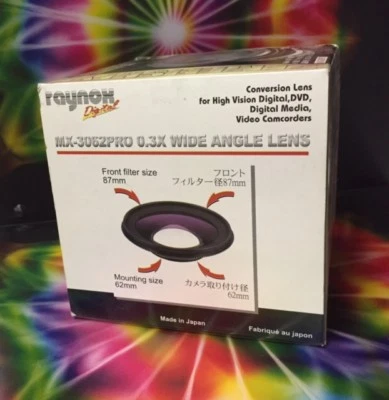 Raynox MX-3062 PRO Fisheye 0.3X ULTRA WIDE LENS 62mm to CANON 43 52 58 67 mm  - Image 1 of 4