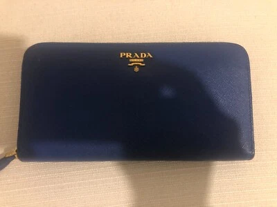 portafoglio prada in pelle saffiano color pervinca 20 cm x 10 cm con scatola ori - Immagine 1 di 4