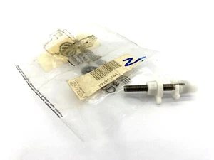 Genuine Volkswagen Golf 84-92 Adjusting Screw 191941141 - Picture 1 of 4