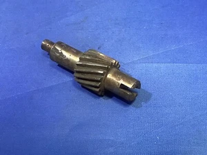TRIUMPH TIGER CUB T20SM SH 1965-68 T20B 1966-69 OIL PUMP DRIVE SHAFT 70-5913 NEW - Picture 1 of 3