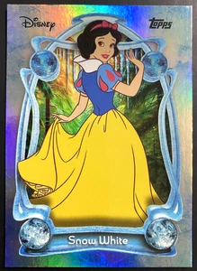2025 Topps Disney Wonder Biancaneve #1 Holofoil - Foto 1 di 1