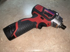 5/8"-11 Threaded Adapter for Milwaukee M12 polisher / sander