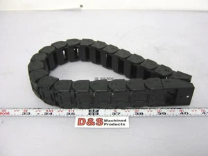 Igus R48 09 1.1 Energy Chain 18" Overall Length 3/4" Wide 1/2" Deep - Picture 1 of 3