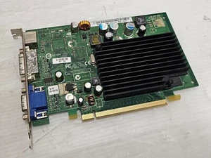 GeForce 7300 LE, 128MB DDR2, VGA, DVI, PCI-E, Dell 0DT240, WORKING CARD - Picture 1 of 4
