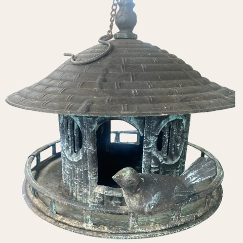 VINTAGE CAST IRON PAGODA BIRD HOUSE / FEEDER Cover