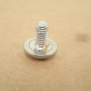 GENUINE HARLEY-DAVIDSON OEM AIR CLEANER FILTER BOX SCREW BOLT 29269-83A - Picture 1 of 3