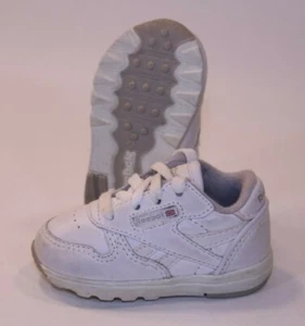 Niños Bebé Reebok Zapatos Tenis Clásicos Blancos Recién Nacidos Cordones Tenis Talla 2 Lindos - Imagen 1 de 12