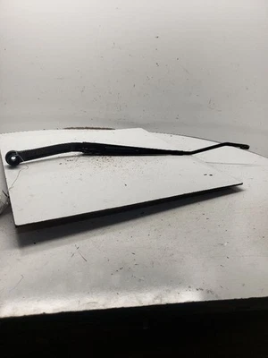 Brazo limpiaparabrisas de faros usado se adapta a: Mazda 6 2006 grado A Foto 1 de 4