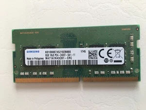 Samsung 8 GB 1Rx8 DDR4 PC4-2400T SoDimm Memory Laptop Ram Card M471A1K43CB1-CRC - Picture 1 of 1