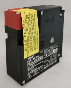 NEW D4NL-4AFG-B4 / D4NL4AFGB4  Omron, Guard Lock Safety-door Switch - Picture 1 of 4