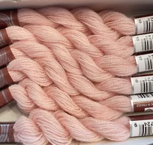 DMC Wool Embroidery Floss Broder Medicis Light Pink 8818 27.3yd Skein Lot of 9 - Picture 1 of 6