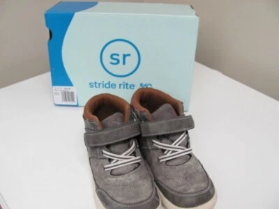 Stride Rite 360 Boys Little Kid,  Sean Asphalt Chukka Boots  Size 10 M. - Image 1 of 4