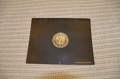 Leupold 2015 ProTeam Calendar Gun and Firearms Literature Catalog - Image 1 of 2