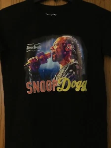 Snoop Dogg - “Dogg Supply” - Black Shirt - 3D Image - Boys/Youth XL (18) - Picture 1 of 3