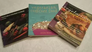 VEGETARIAN COOKBOOKS - LOT OF 3 - COMFORT FOOD MEAT FREE GOURMET - - Picture 1 of 8