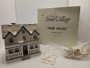 Dept 56 Farm House Snow Village Vintage 1987 #5089-0 Retired With Box and Cord - Picture 1 of 12