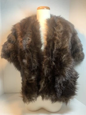 Vintage Nutria Fur Stole Shawl Wrap Cape Hilltop Mink Farm Pottsville PA Brown - Image 1 of 4