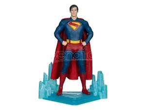 Superman (2025) Dc Multiverse Mega Action Figure Superman 28 Cm Mcfarlane Toys - Imagen 1 de 7