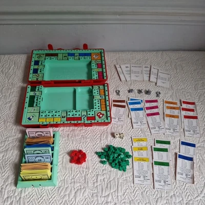 Monopoly Vintage Waddingtons Travel Game in Red Suitcase 1997 incomplete - Image 1 of 4