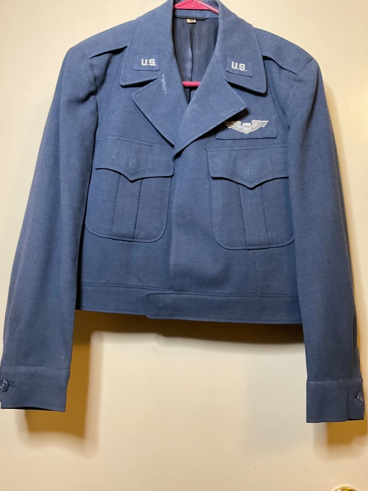 CHAQUETA CORTA DE LANA AZUL EISENHOWER DE LA FUERZA AÉREA DE EE. UU. SEGUNDA GUERRA MUNDIAL TALLA 39R Foto 1 de 4