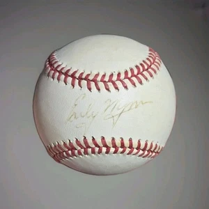 Vintage American League Bobby Brown Baseball Early Wynn Autographed Auto Indians - Picture 1 of 6
