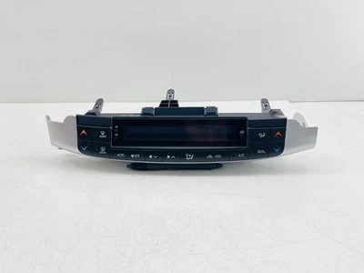 2011-2014 Lexus CT200h OEM Climate Control AC Heater Switch Panel 55900-76050 - Image 1 of 4