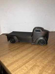 Jada Toys For Sale 1947 Ford Coe Vintage Flatbed Pickup TRUCK Scale 1:24 - Picture 1 of 16