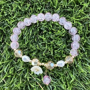 Pulsera de cristal flor margarita color rosa - Imagen 1 de 10