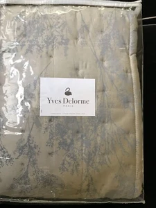 New Yves Delorme 98x98" Quilted Coverlet Bedspread Tree Branches Reverse Solid - Picture 1 of 18