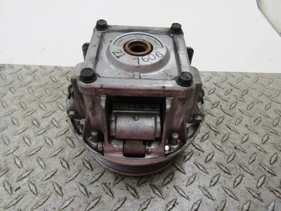 KAWASAKI MULE 600 610 SX PRIMARY DRIVE CLUTCH 49093-0021 Foto 1 de 4