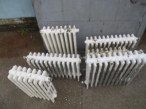 RADIATORS CAST IRON Small Victorian radiator floor standing 4 column - see list - Picture 1 of 12