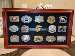 the Bradford exchange first issue of "The USMC Belt Buckle Collection" - Picture 1 of 8