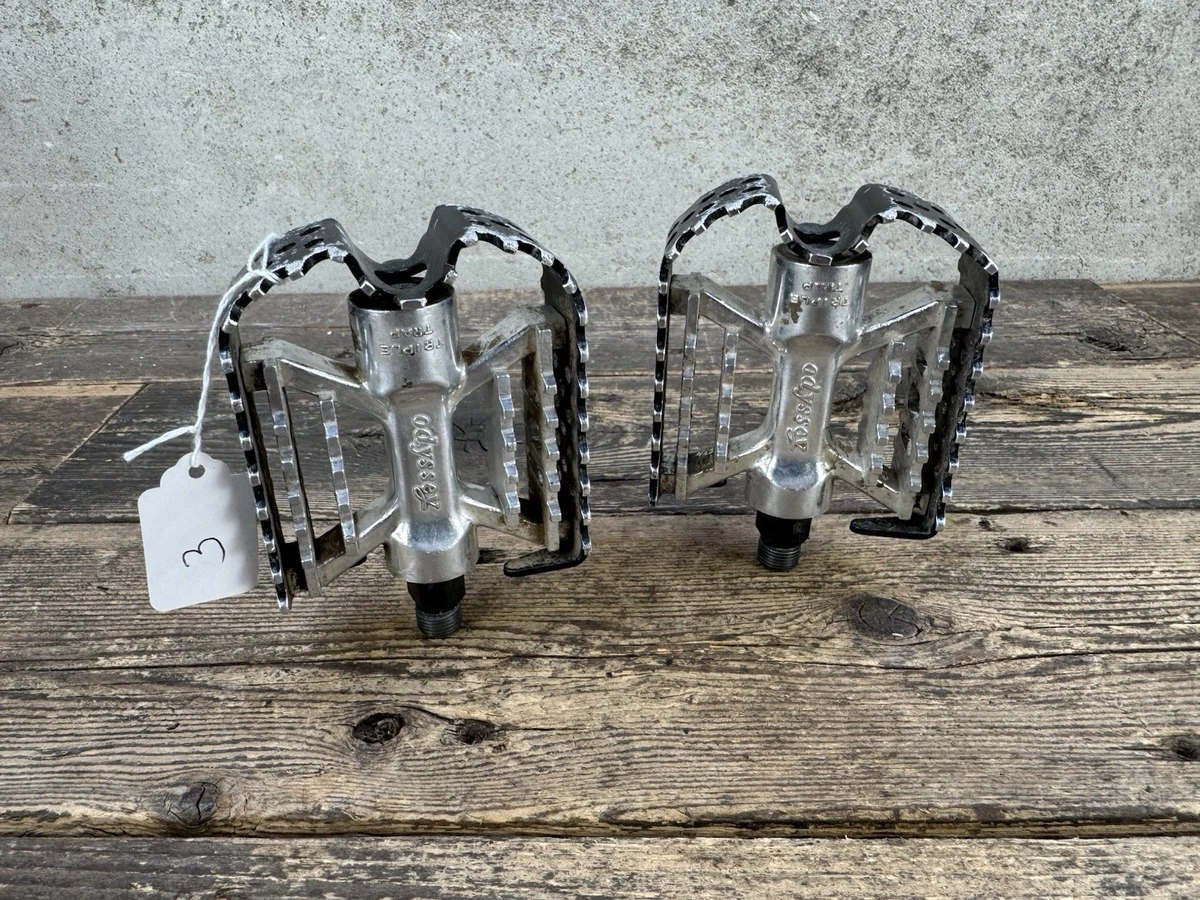 ★新品箱付き ODYSSEY TRIPLE TRAP フラットペダル ★ ☆新品箱付き ODYSSEY TRIPLE TRAP フラットペダル 新品箱付き ODYSSEY