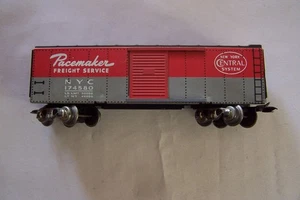 MARX # 174580 NEW YORK CENTRAL PACEMAKER OPENING DOOR 8IN BOXCAR - Picture 1 of 6