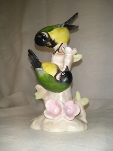 2 Meisen von Goebel auf einem Stamm (Titmouse Mesange) (1160) - Bild 1 von 10
