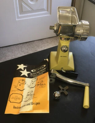 Nuevo~De colección Rival GRIND-O-MAT #303 Mesa Molinillo de carne Picadora de alimentos~Cosecha Oro Foto 1 de 4