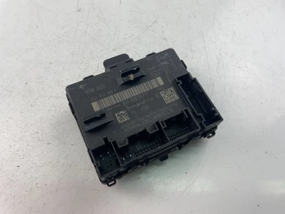 Centralina AUDI Q3 F3 5Q0959592F 18803587 - Immagine 1 di 4