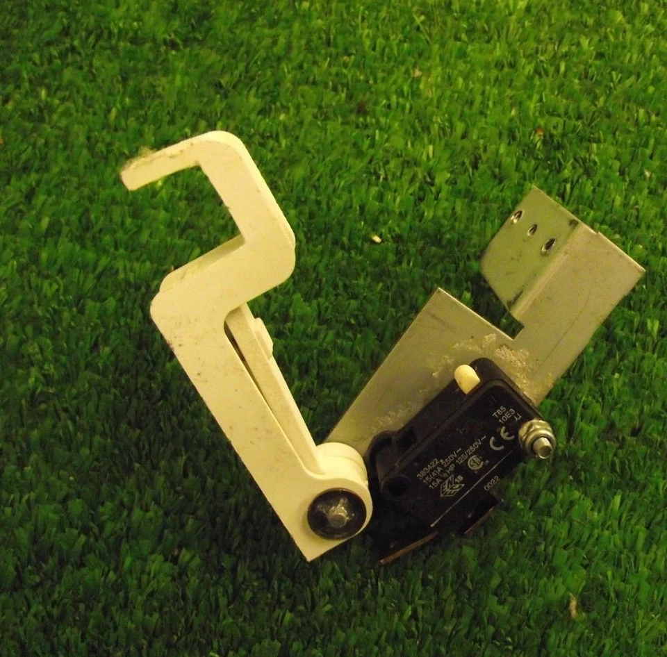 SECADORA DE TAMBOR CREDA 37381 CERRADURA DE PUERTA Foto 1 de 1