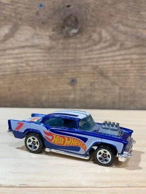 1970s Hot Wheels, 1950s Chevy Bel Air, 1:64 Scale, Diecast Foto 1 de 4